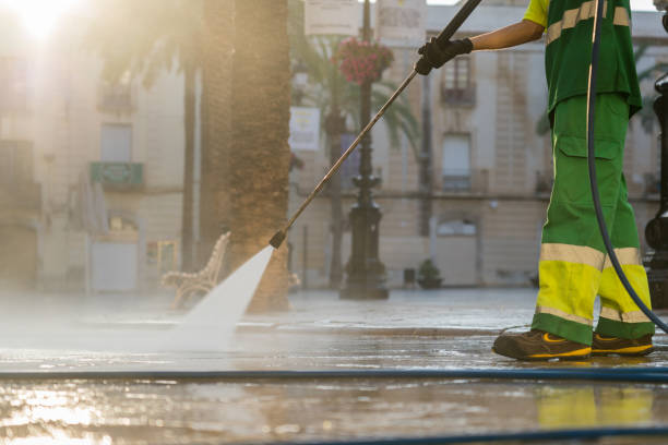 Playground Equipment Cleaning in Zephyrhills West, FL